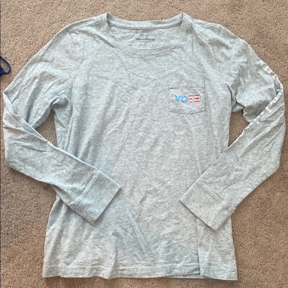 Vineyard vines ‘vote’ long sleeve